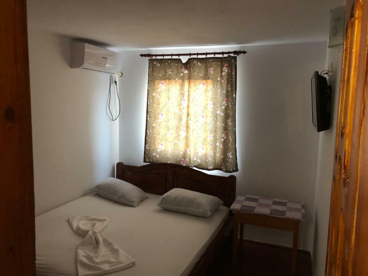 Pension Amira Costinesti Exterior photo
